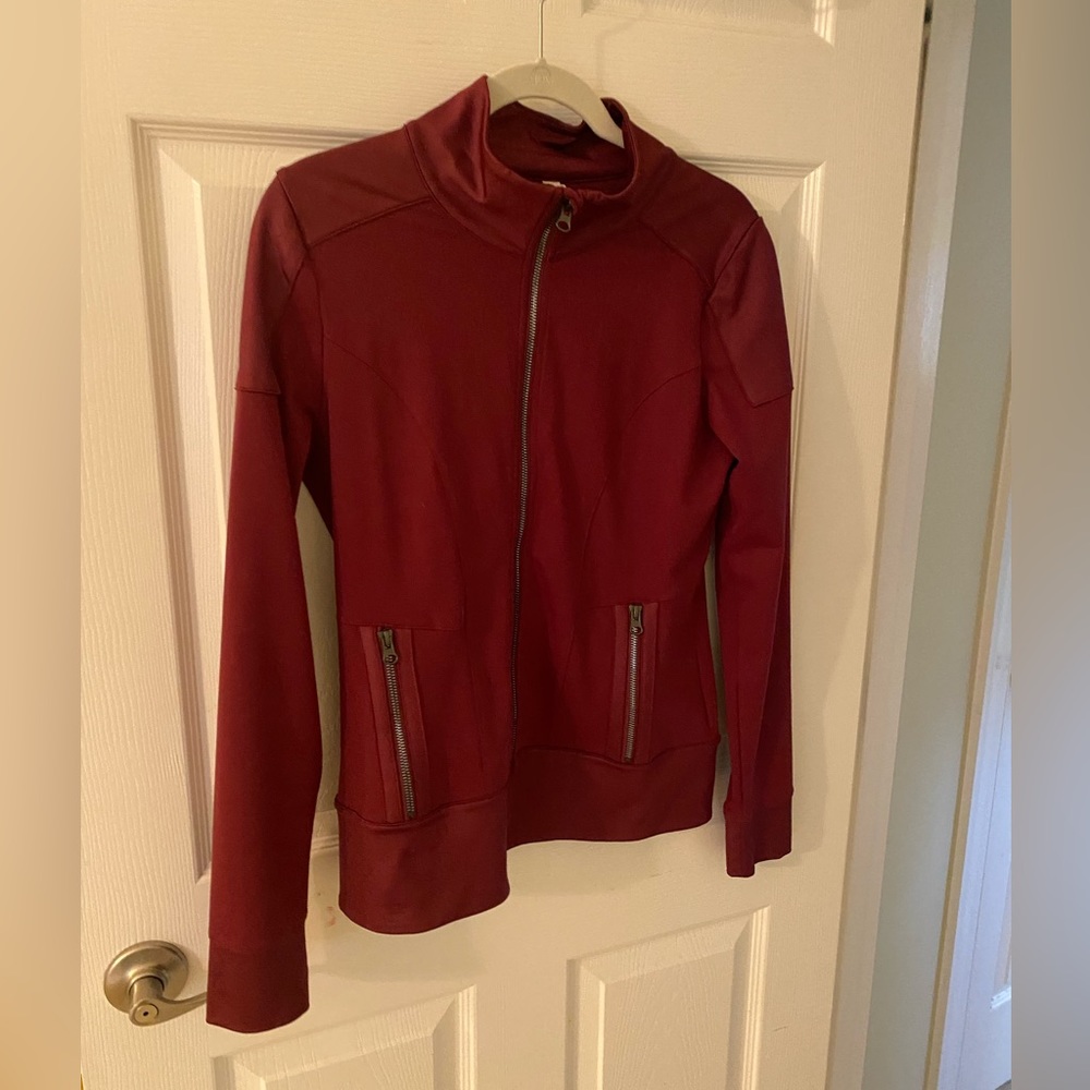 Alo yoga jacket